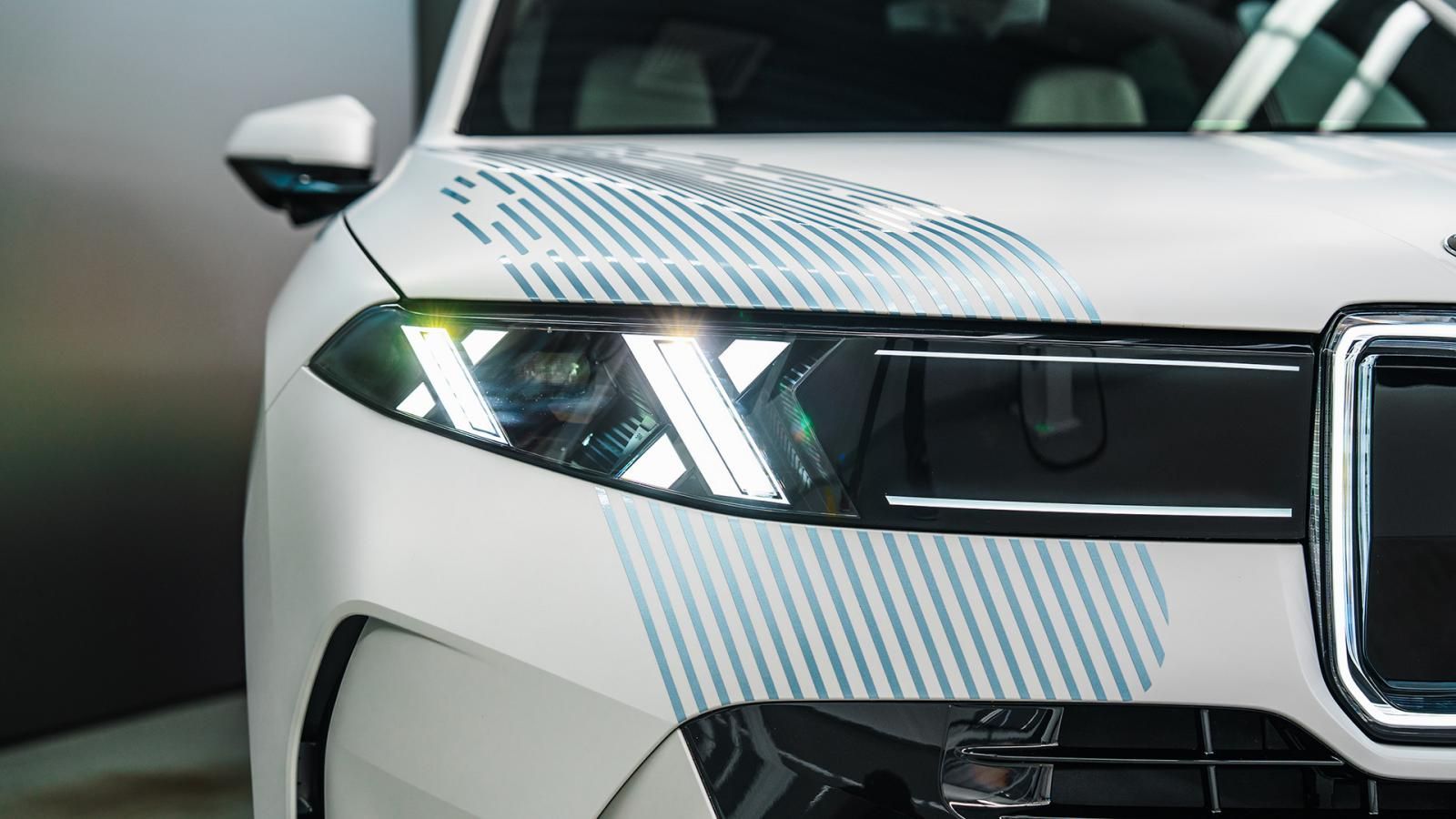 Πρώτες εικόνες της υδρογονοκίνητης BMW iX5 Hydrogen 